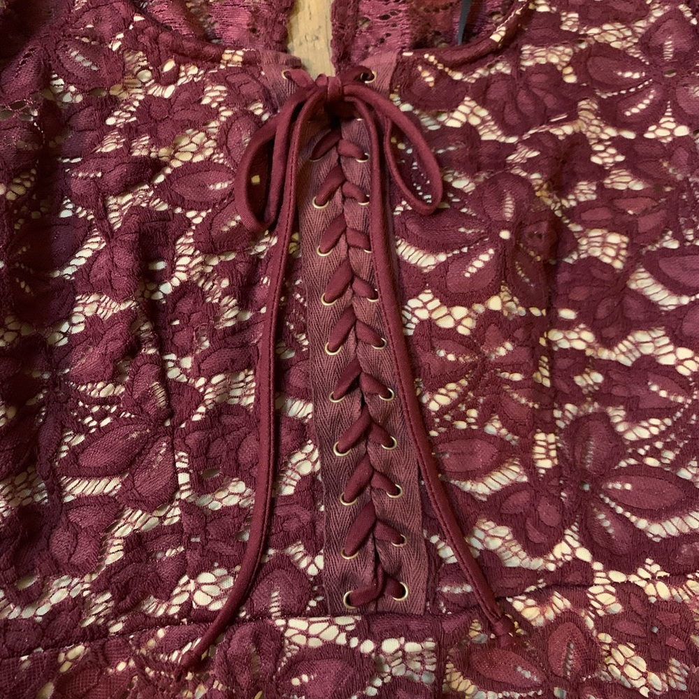 Laced Maroon Dress - Picture 3 of 6